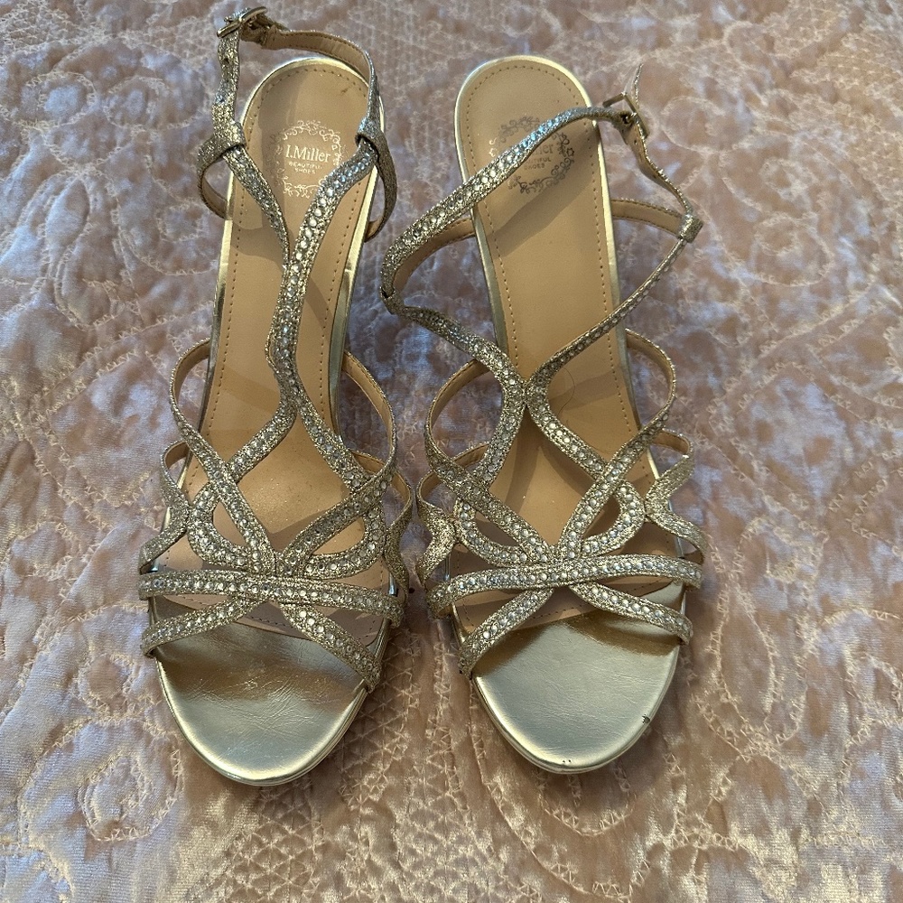 I. MILLER SIZE 10 LIGHT-GOLD HEEL DRESS SHOES-NEVER WORE